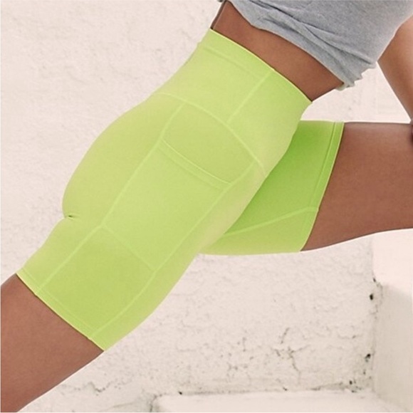 Free People Movement Epic Bike Shorts High Rise Pockets XS - Picture 4 of 7